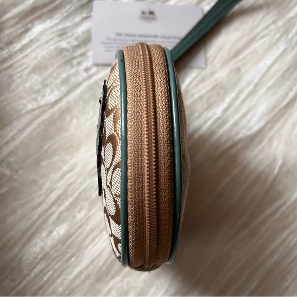 NEW Coach 60874 SEAHORSE Signature Zip Around Wristlet Wallet Clutch Keychain 4" - Picture 5 of 15